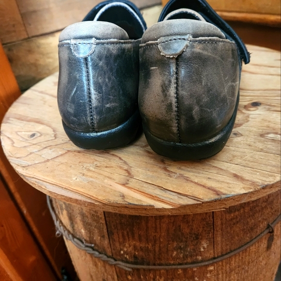 NAOT RAPOKA METALLIC DISTRESSED LEATHER WOMEN SHIE SIZE 38/ 7 - Picture 7 of 12